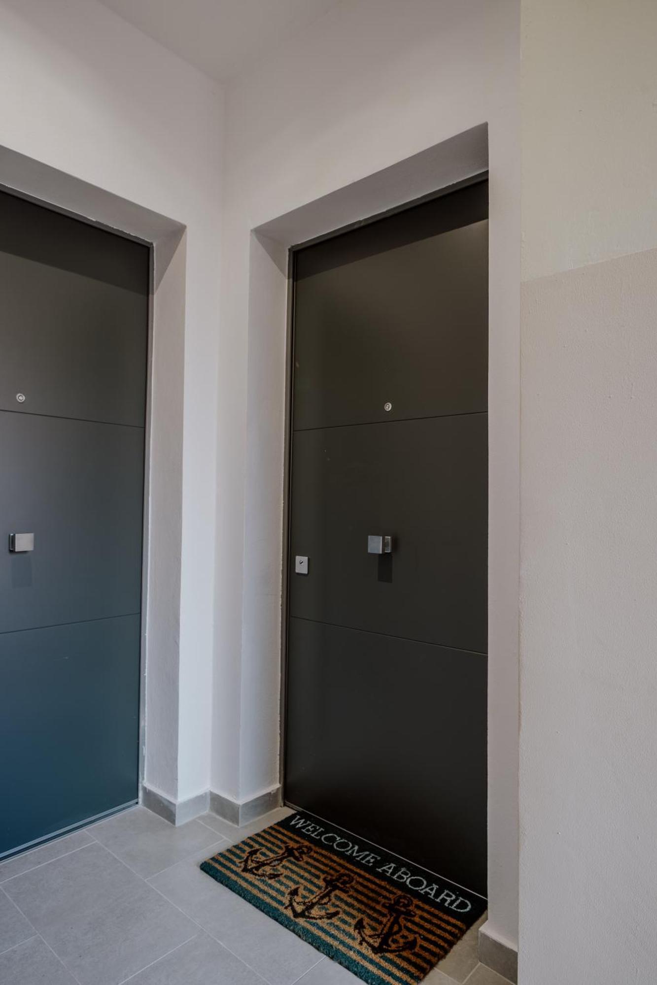 טריאסטה Elegante Appartamento In Marina מראה חיצוני תמונה